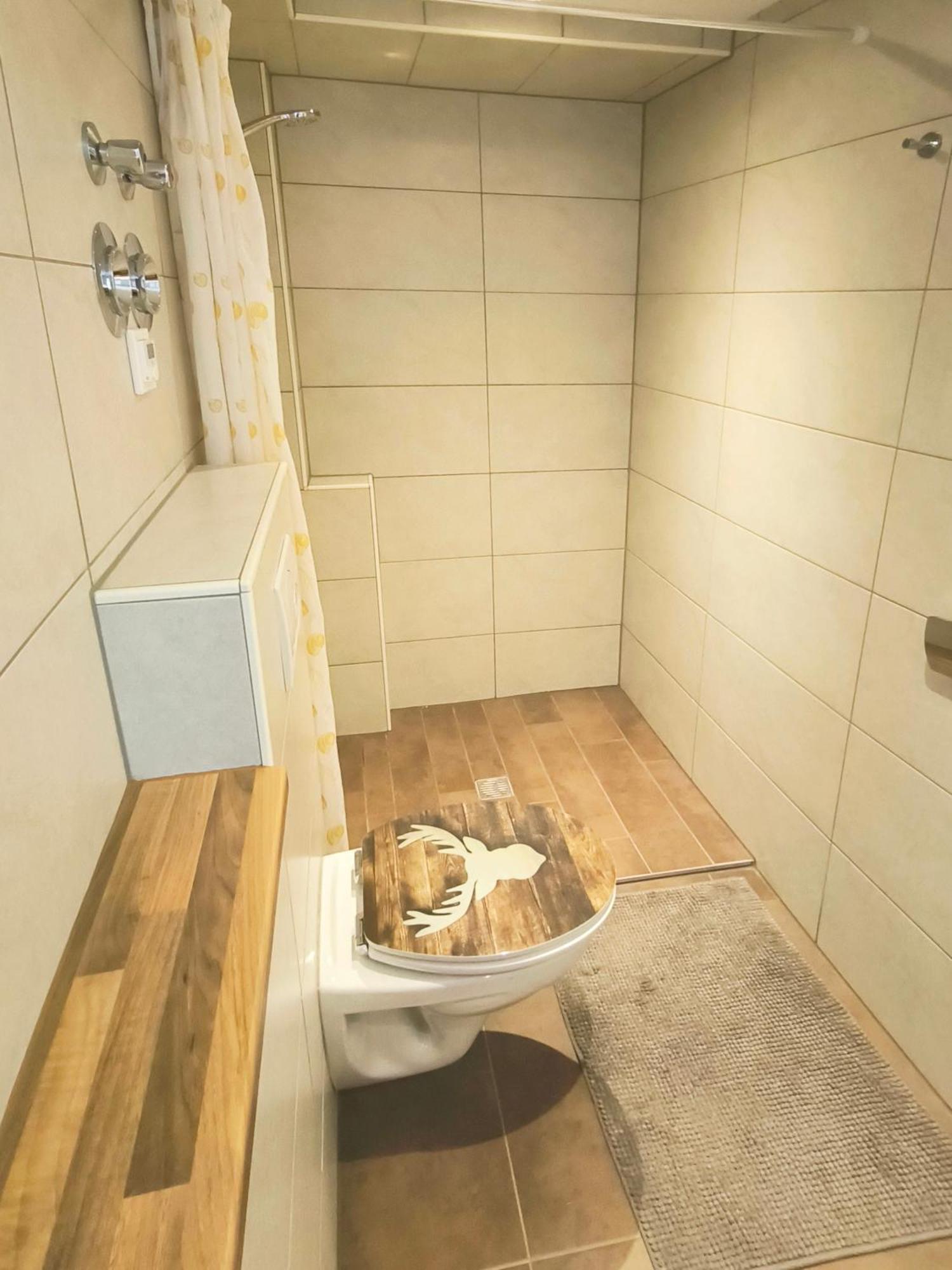 Ferienwohnung Zwischen Weinheim Und Hemsbach Bagian luar foto